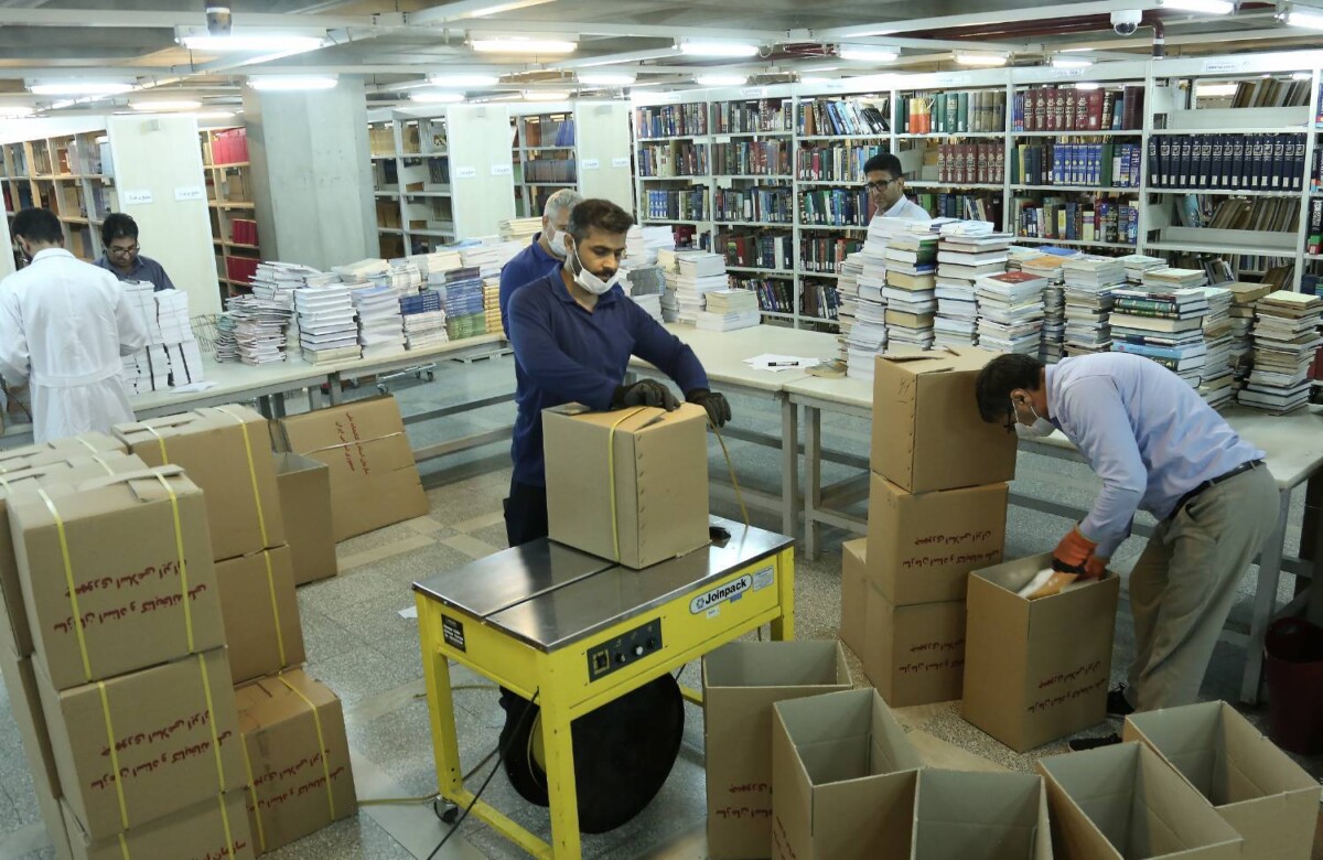 اهدای بیش از ۲۲ هزار جلد کتاب و منابع غیرکتابی به استان هرمزگان اهدای بیش از ۲۲ هزار جلد کتاب و منابع غیرکتابی به استان هرمزگان